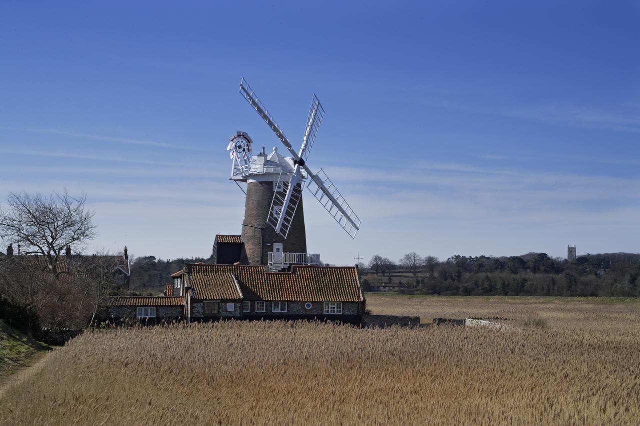 Cley Windmill, Norfolk Bed & Breakfast Cley next the Sea Exterior photo