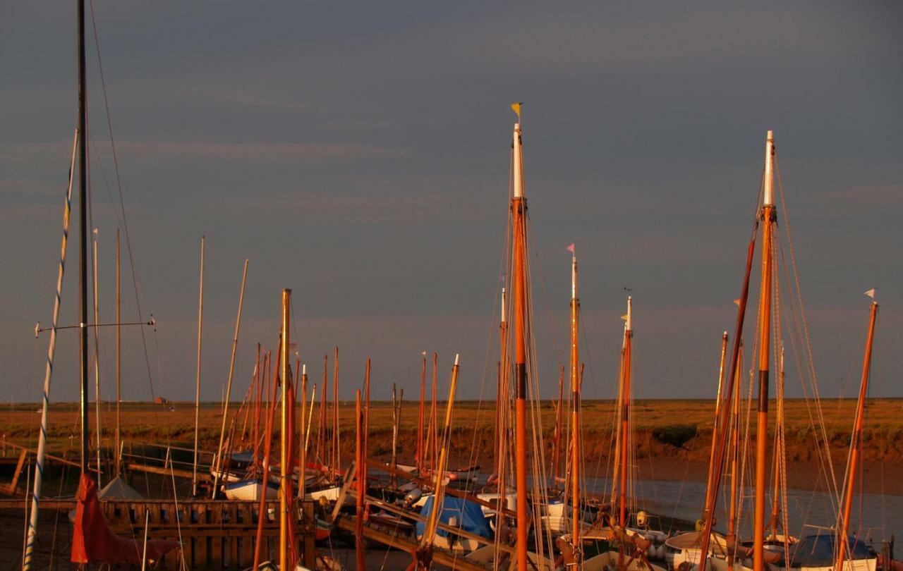 Cley Windmill, Norfolk Bed & Breakfast Cley next the Sea Exterior photo